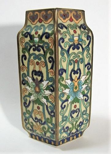 Unusual form Cloisonne Vase - Qing - Good Color and Detail