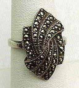 Vintage Sterling Silver Marcasite Ring