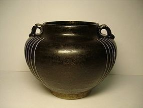 A Unique Cizhou Jar of Jin Dynasty