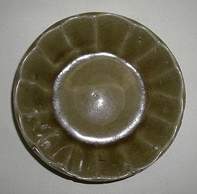 Chinese Longquan Celadon Fluted Shape Washer (3)