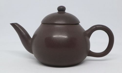 Chinese Yixing Zisha Tea Pot (185)