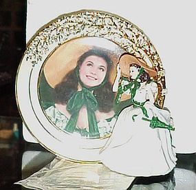 Belle of the Barbeque Reflections of Scarlett plate with figurine