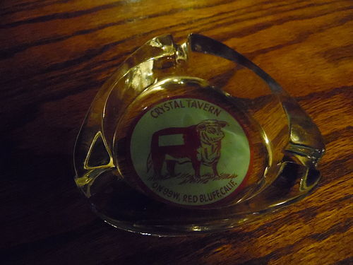 Vintage advertising ashtray Crystal Tavern on 99W,Red Bluff Ca