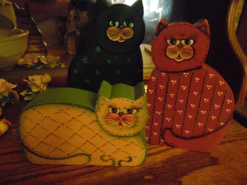 Set of 3 hand painted wood kitty cats two sided open and closed eyes