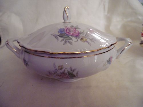 Bavaria West Germany fine china covered casserole floral gold trim 6"