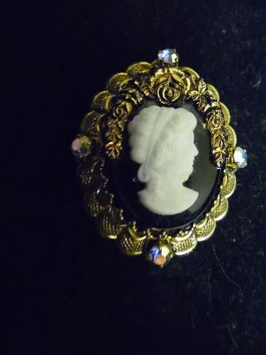 Lovely old Cameo  brooch Pin Made in Germany