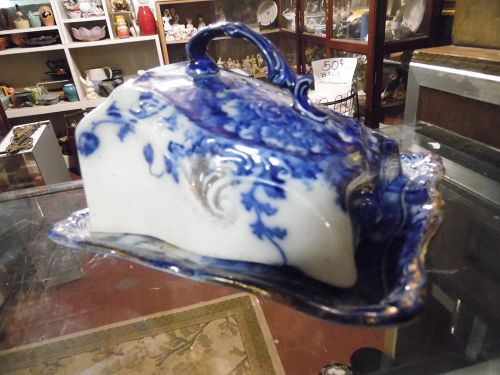 Lovely antique flow blue cheese dish