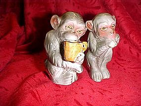 Coffee drinking monkey set, salt and pepper shakers