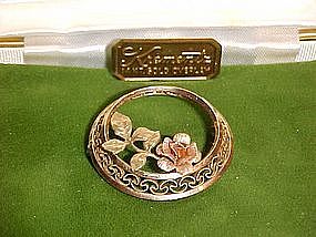 Krementz rose and gold rose circle pin, w/ original box