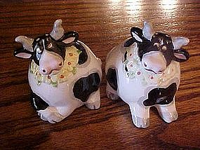 Silly cow, salt and pepper shakers by Omnibus