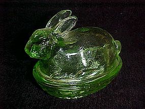 Le Smith Bunny Rabbit covered candy dish, green