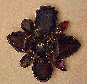 Nice vintage pin with large multi color rhinstones