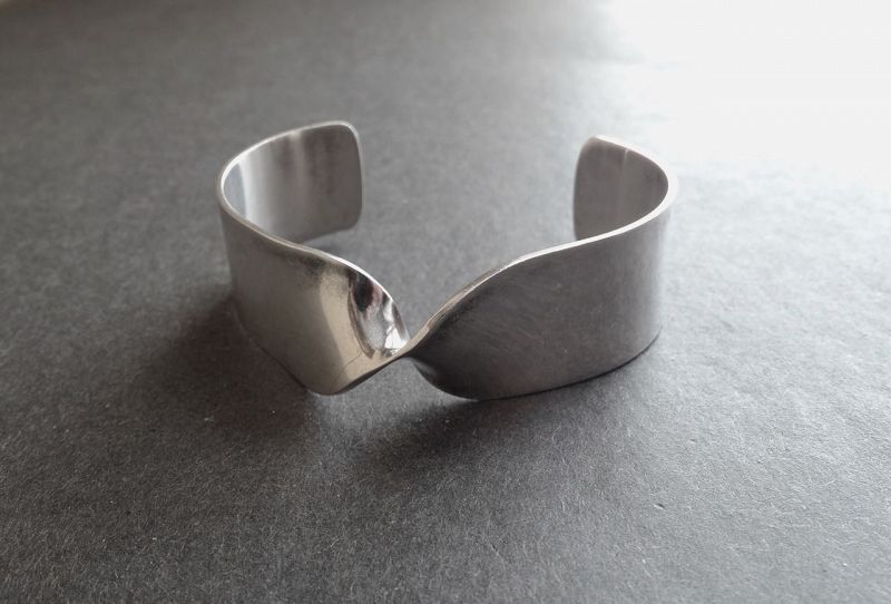 Pekka Piekainen Finland Twist Modernist Sterling Bracelet Cuff