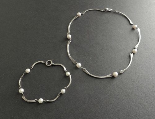 Esther Lewittes Hand Made Sterling & Pearl Necklace and or Bracelet
