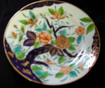 Coalport Porcelain Dessert Plate, circa 1810