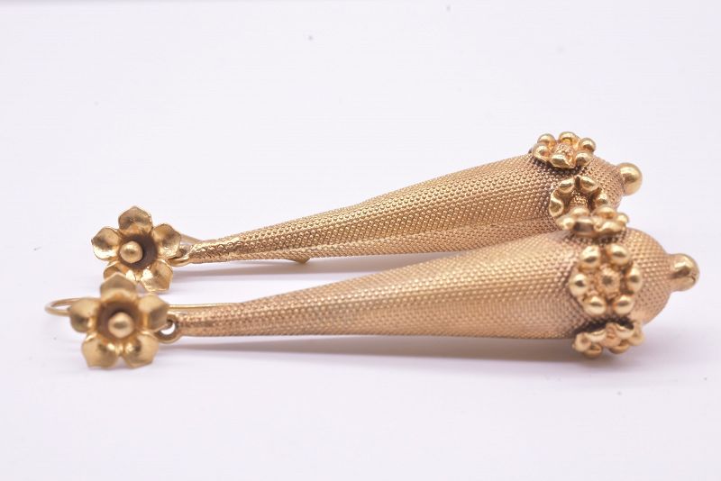 Georgian Pinchbeck Torpedo Drop Earrings w/ Decorative Floral Accents