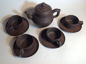 Set Of 4 Chinese Yi Xing Cups & Teapot Signed