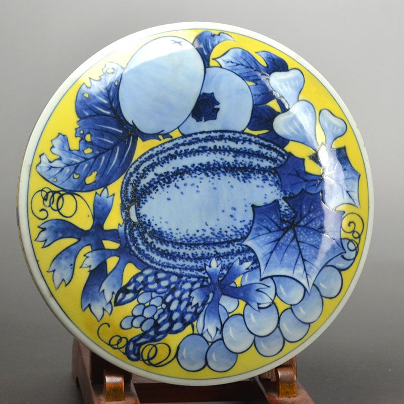 Antique Japanese Kiyomizu Rokubei VI Early Porcelain Box