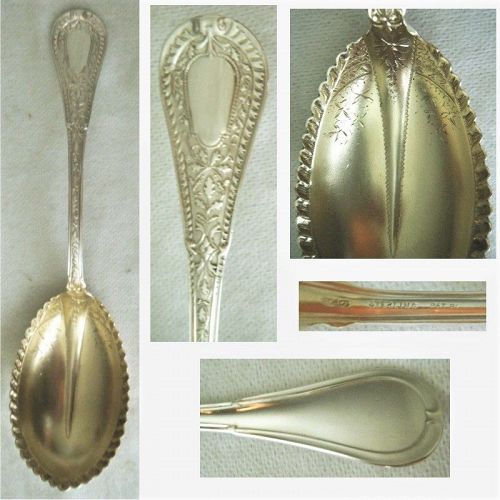 Shiebler 'Gipsy' Sterling Silver Fluted Edge Bowl Berry Spoon