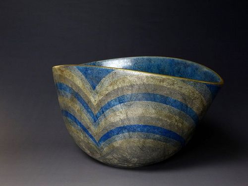 Kunio Watanabe (b. 1967) Overglaze Enamel Iro-E Porcelain Vase