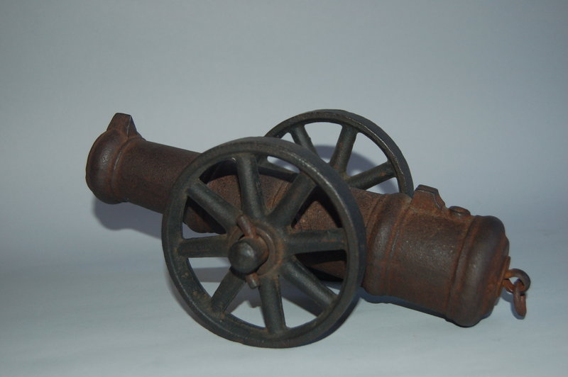 Cast iron miniature cannon, Japan, Satsuma, Meiji era