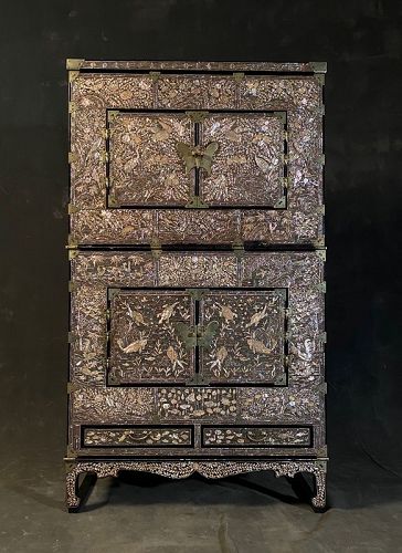 Korean Shell Inlaid Nong Cabinet with Birds and Fish